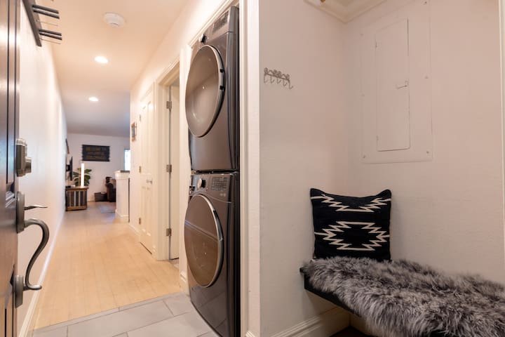 Monthly Rental - Ski-In Ski-Out w/ Hot Tub!