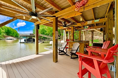 Large dock with comfortable seating. Fish right off the side.