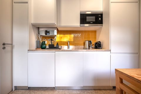 Belém Duplex near the River, Desk & Free Parking