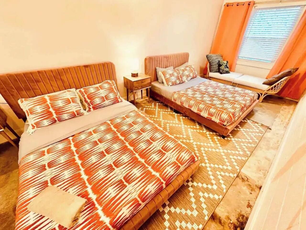 Nordic Haven 7 bedroom Hottub pingpong sleeps 24