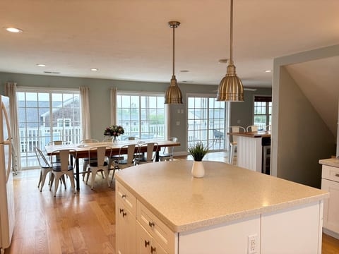 Kitchen Island to Dining