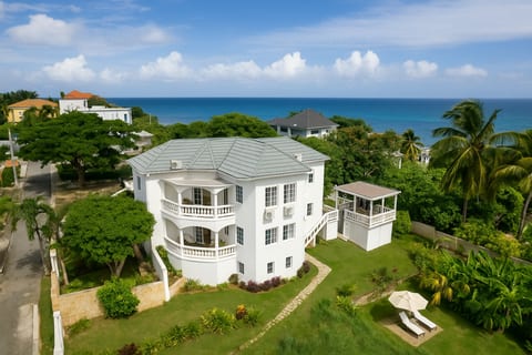 Villa Serenity