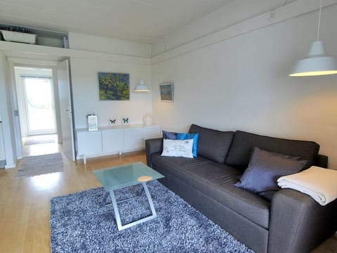 "Magnus" - 6km from the sea