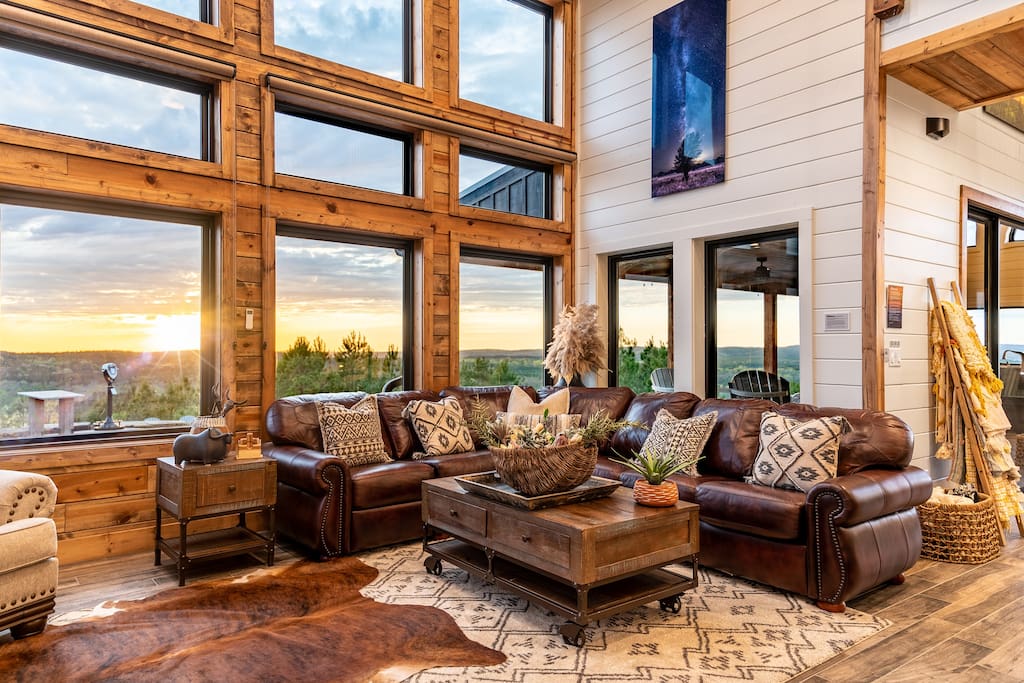 Mountain Top Vista/Family Retreat/Intimate Wedding