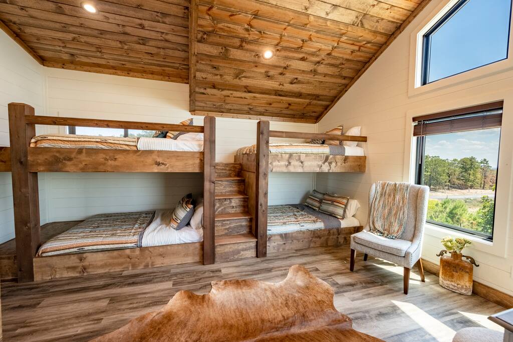 Mountain Top Vista/Family Retreat/Intimate Wedding