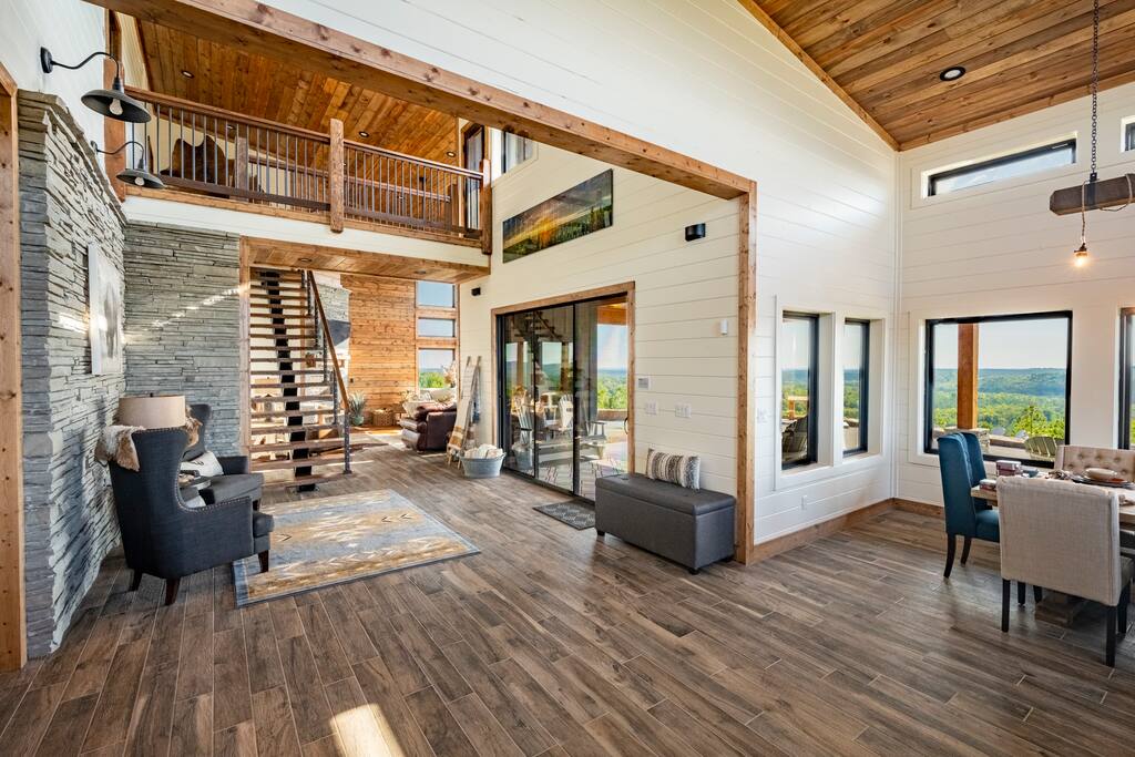 Mountain Top Vista/Family Retreat/Intimate Wedding