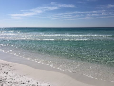 Gigi’s Sunshine Beach Retreat