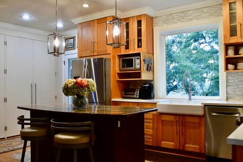 VacationRentalCharleston, LLC