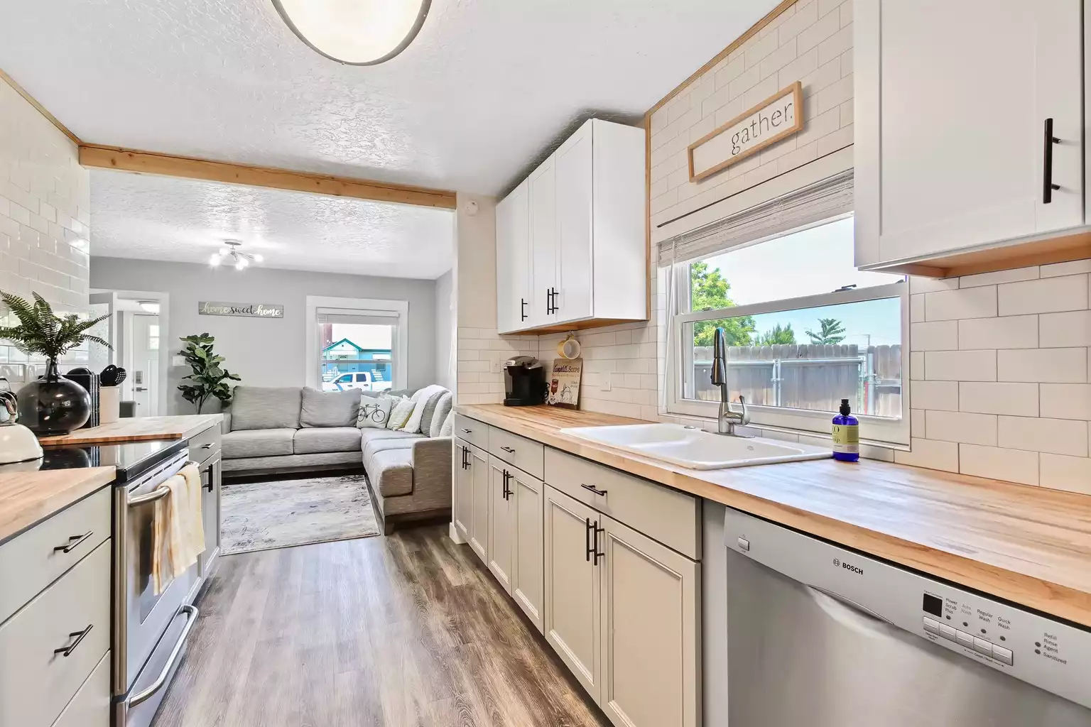 The Cozy Contemporary Cottage Home in Nampa Idaho - Nampa