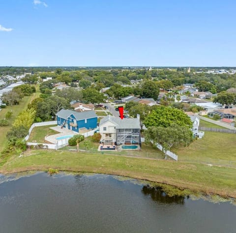 Largo Waterview 6BR *Heated Pool/Hot Tub *GameRoom