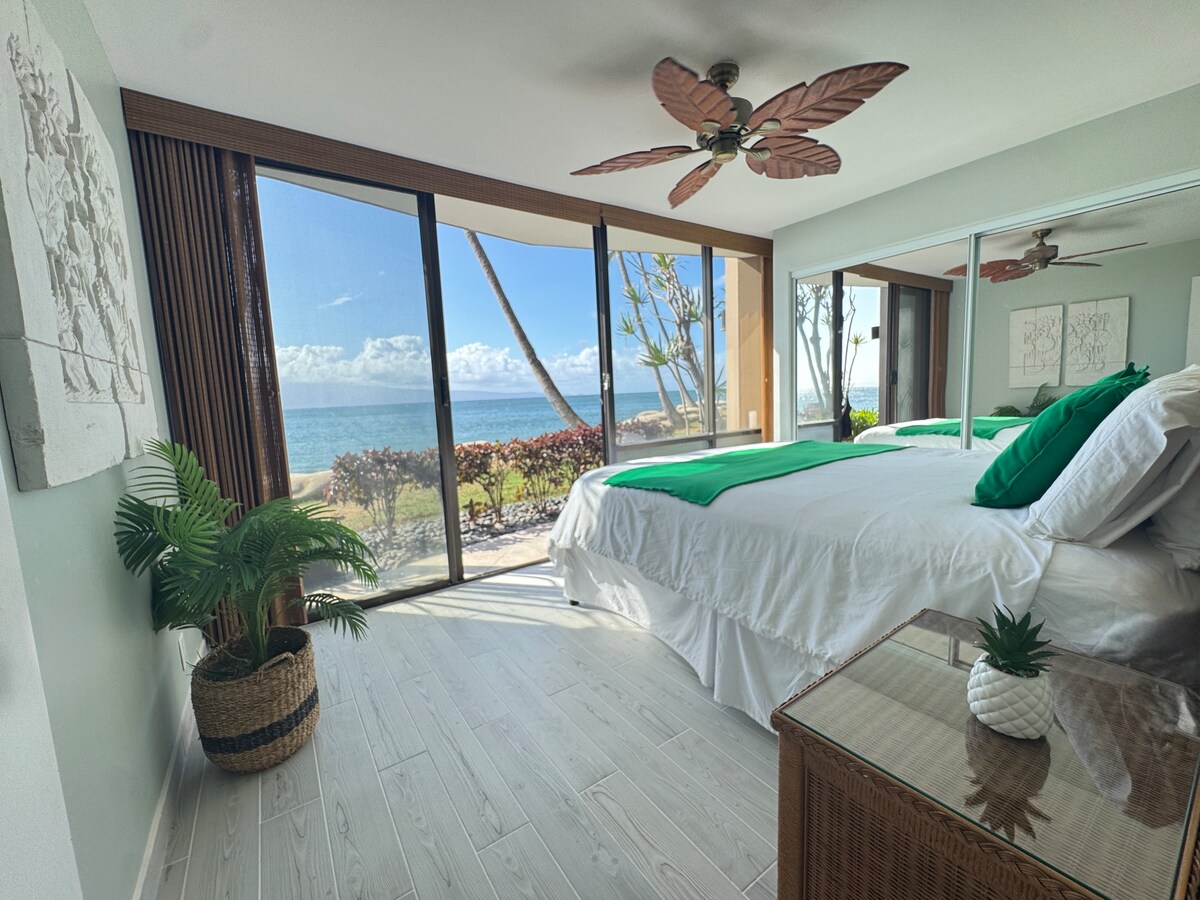 Ocean Views- Beachfront- Steps to a Sandy Beach! - Lahaina