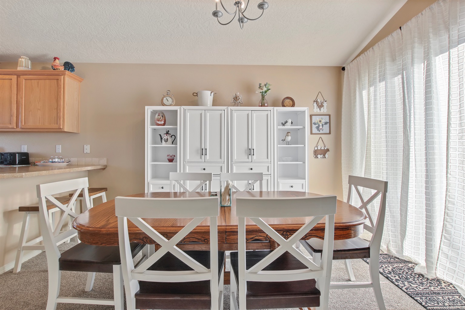 the-caldwell-idaho-dreamer-or-3-bed-2-bath-family-home/