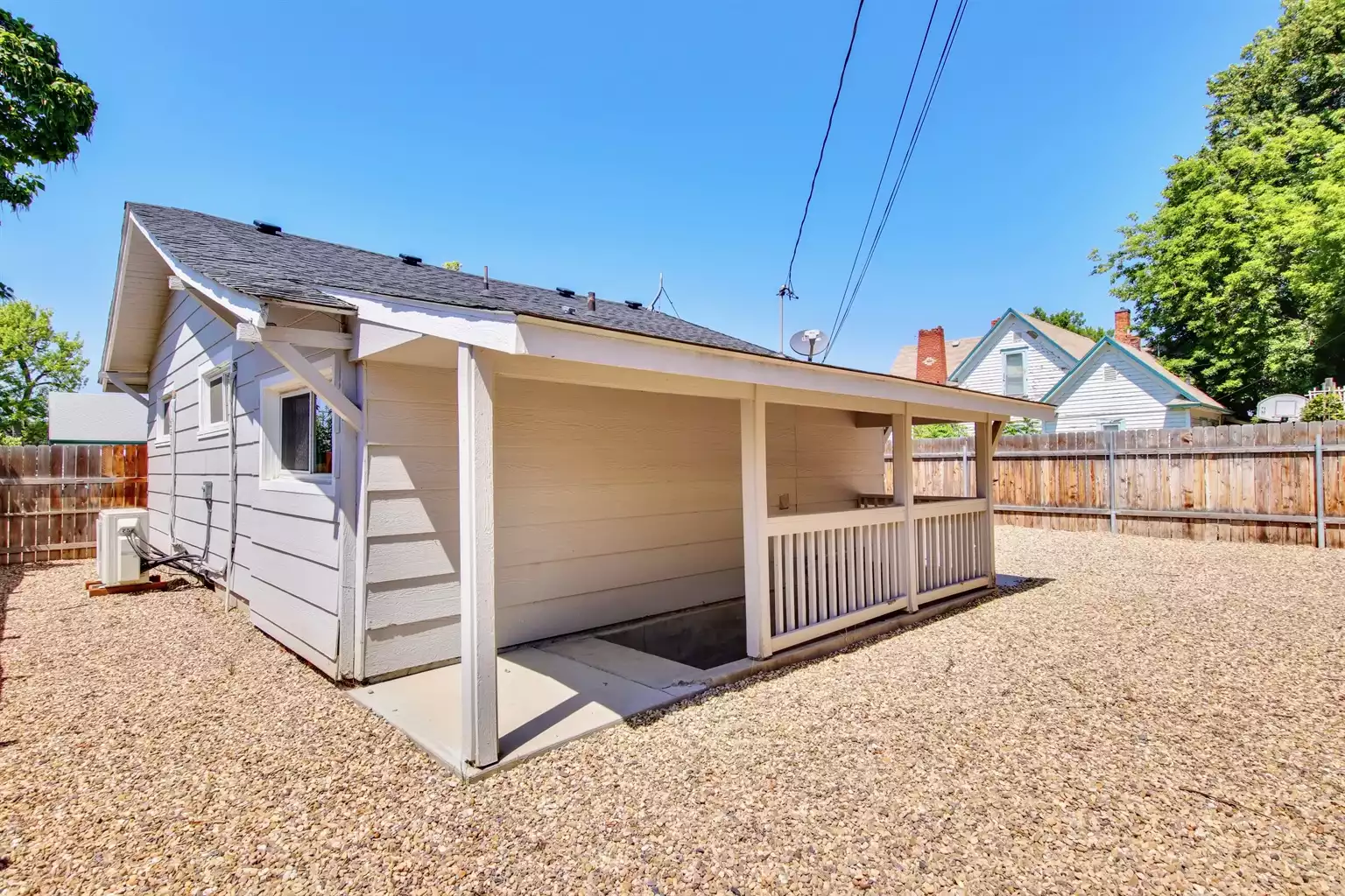 The Cozy Contemporary Cottage Home in Nampa Idaho - Nampa