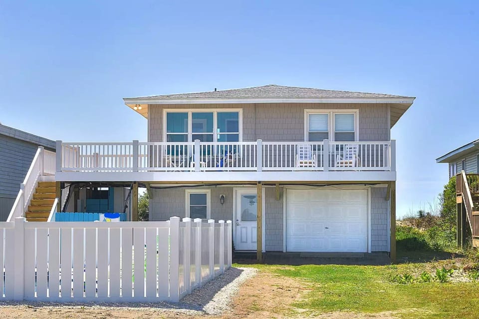 Wind Beneath My Wings-Downstairs Unit - Holden Beach