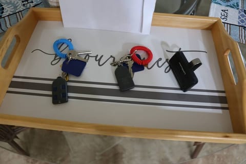 Here is where you will get the keys common area, fitness center, pool pass, remotes for the gates for the community, garage door opener and parking passes for your time at the condo.