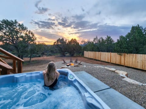 Moonlight Lodge