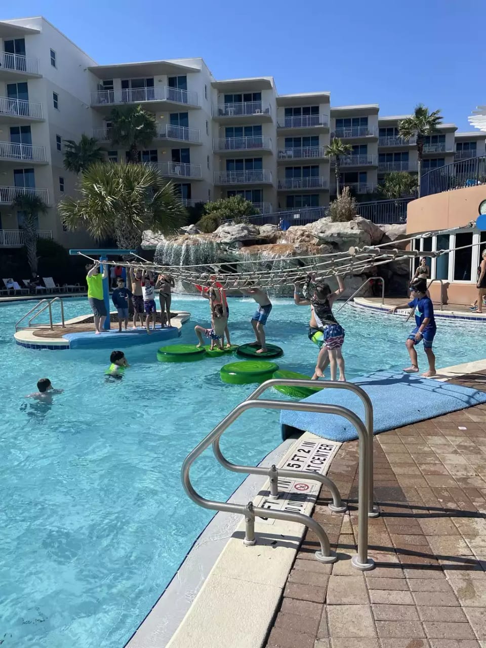 Fun pool