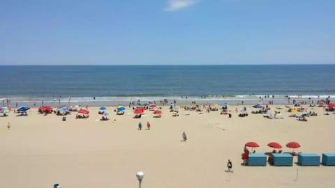 Decatur House (Ocean Front)