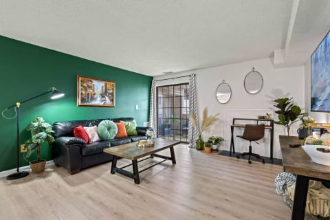 Quiet Condo~Ideal for long stays
