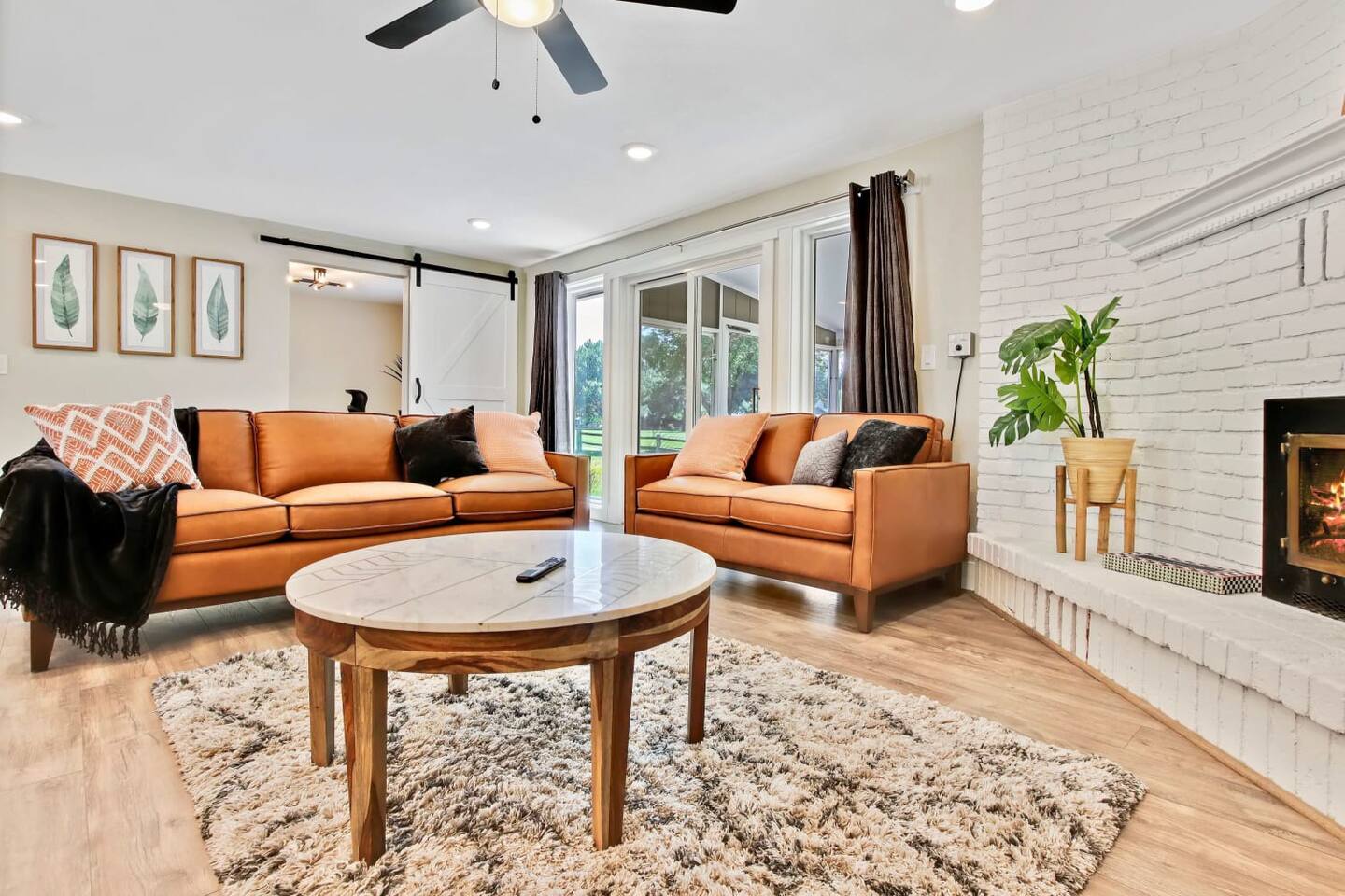 stunning-golf-course-retreat-4br-home/