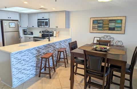 Sea Club Condo #503