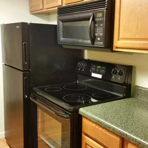 Bermuda Bay Beach and Racquet Club Condo. 2bdrm/2b