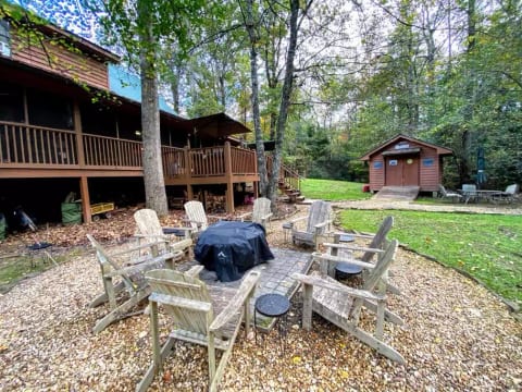 Creekside Cottage