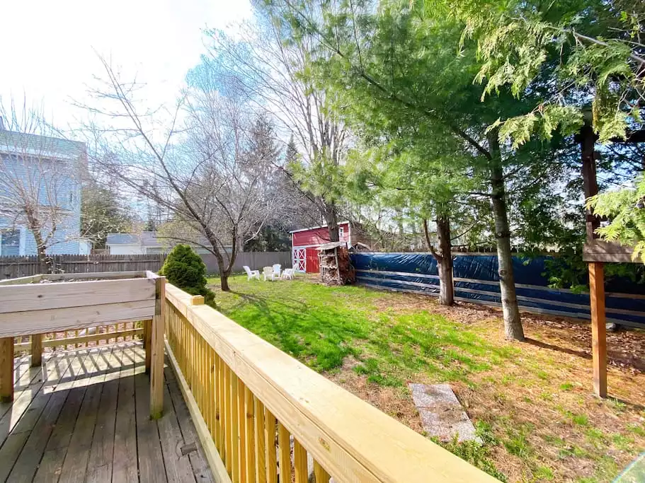 Ampersand House, right in Saranac Lake village - Saranac Lake