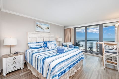 Namast'ay at the Beach Oceanfront King Suite