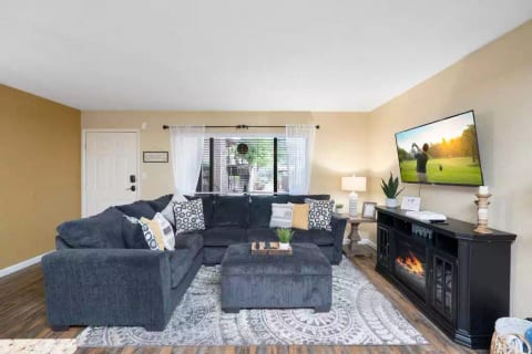 *Red Rock Gem 2bdcondo♡close2 hikes&restaurant