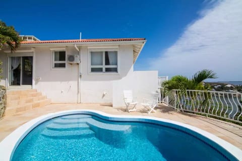 Villa Paradijs - Hillside
