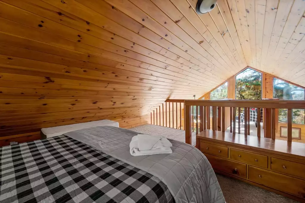 Loft Bedroom space looking towards reading nook(folding mattress is not onsite). - Closer to Heaven Cabin - Sevierville