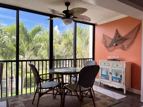 Palm View at Siesta Dunes