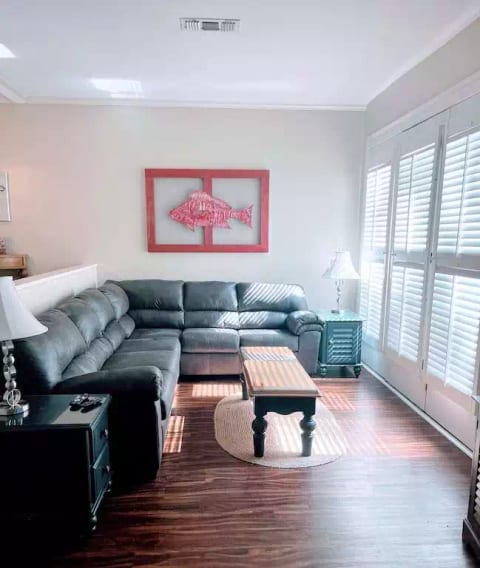 Golf & Beach Resort Condo w/ 6 Seat