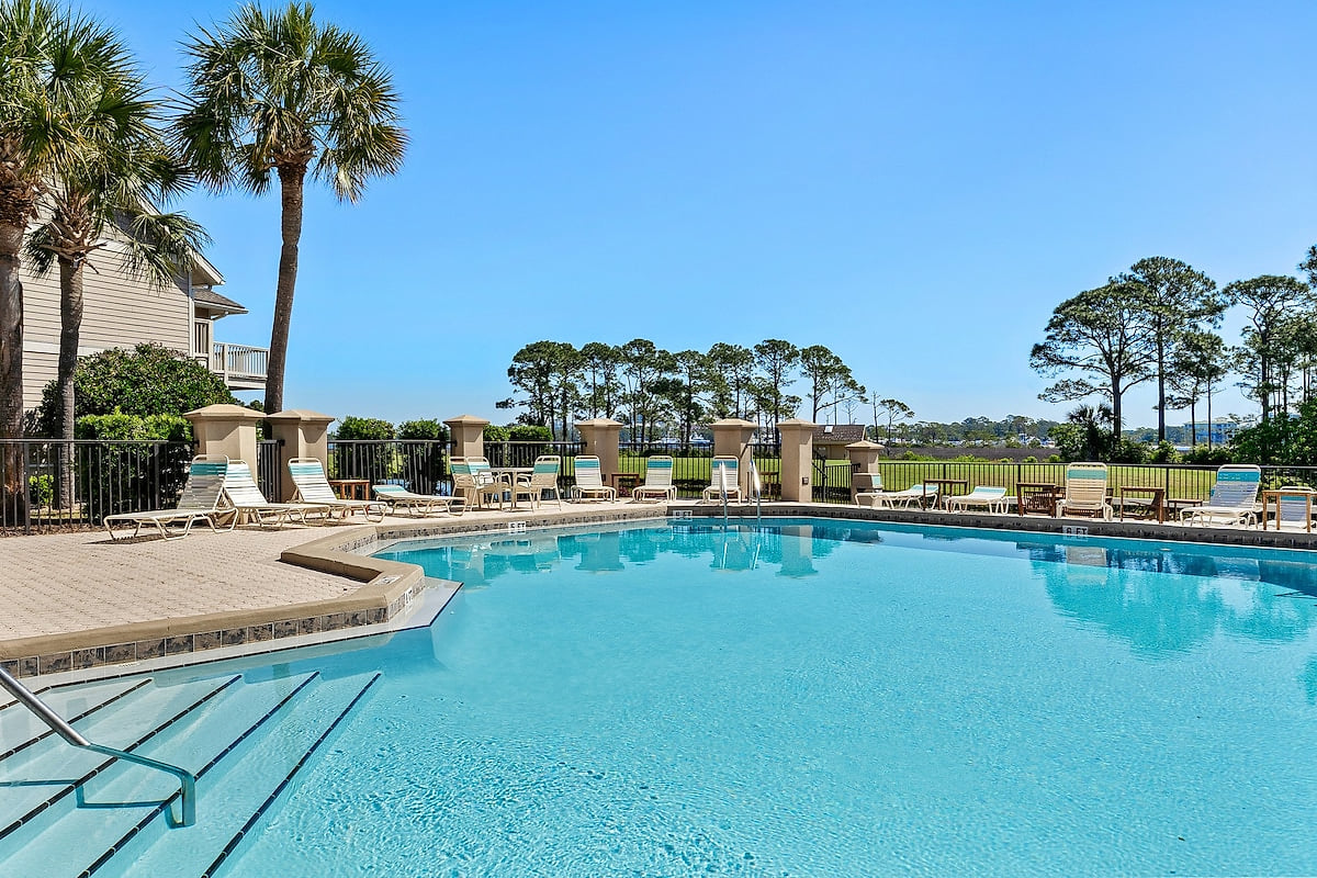 Pool 1 image 1