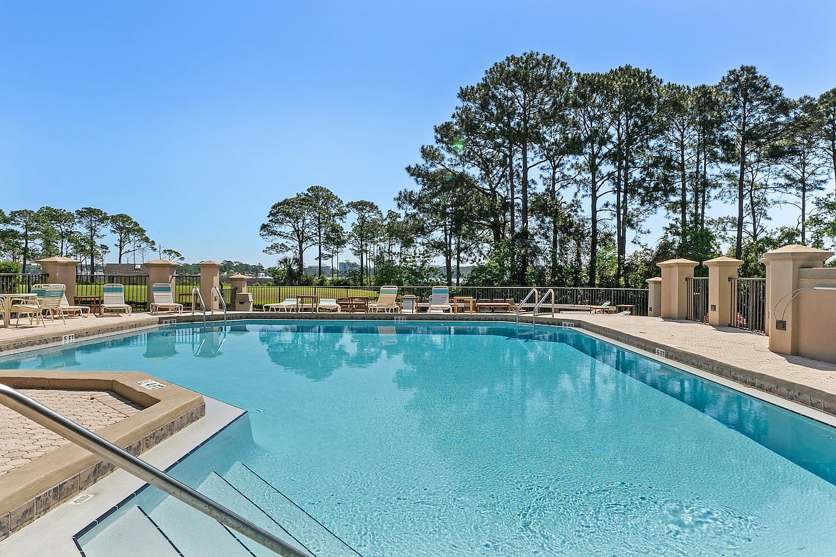Pool 1 image 4