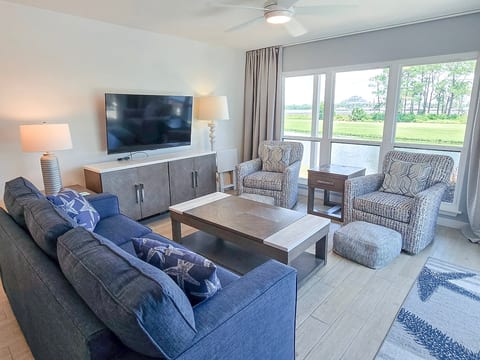 Living room image 1