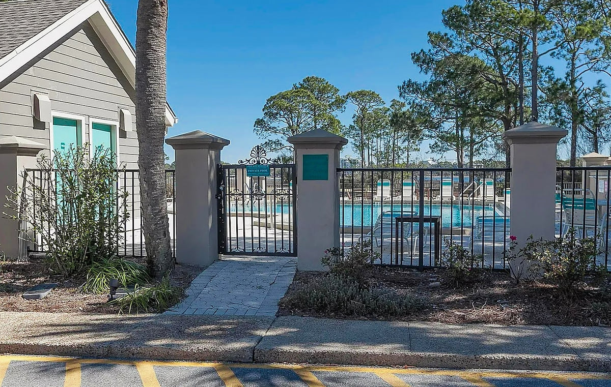 Harbour Point Private Pool, just steps out the front door
