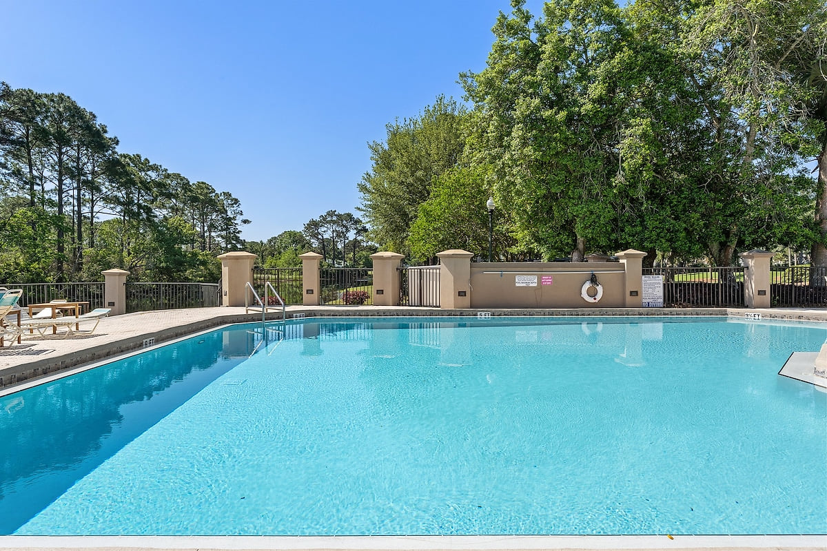 Pool 1 image 3
