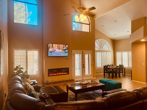 🌴Luxury 5BR Chandler/Tempe Retreat | Pool