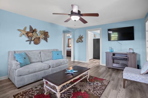 THE CRABSHACK: Waterview Retreat in Pensacola