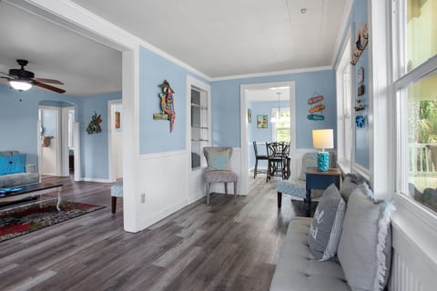 THE CRABSHACK: Waterview Retreat in Pensacola