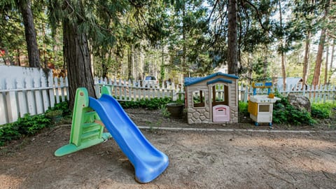 Bear Cub Cabin