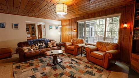 Bear Cub Cabin