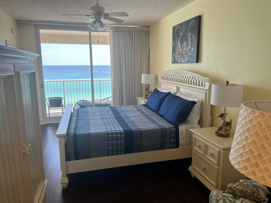 Wake up to this view! Beachfront master suite with king bed, en suite master bath and  balcony access.  Heaven on the 7th floor-Beachfront-Majestic Beach!