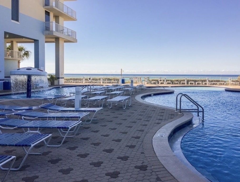 Plenty of pools!