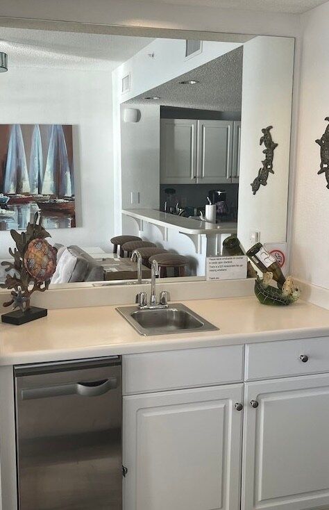Heaven on the 7th floor-Beachfront@Majestic Beach! image 16