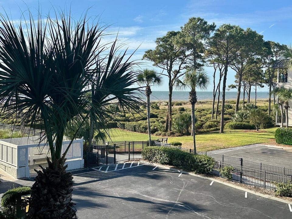 Gorgeous view of the ocean from the balcony