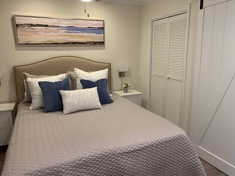 Shore To Please! Oceanview couples retreat w/bikes