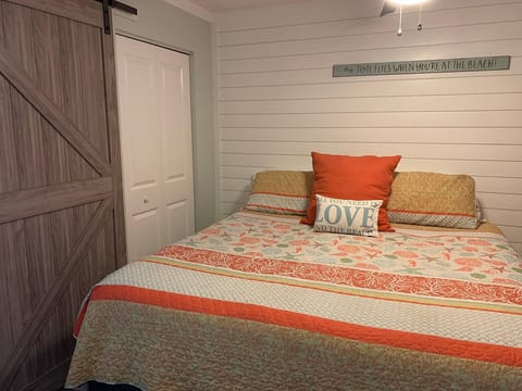 Beautiful Couples Retreat Oceanview w/Bikes&Chairs